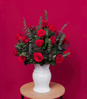 20 rosas y follaje en Copa Premium - SV24-08