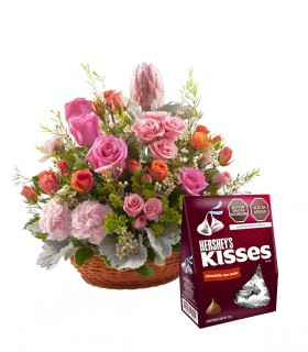 Rosas, Mini Rosas Y Claveles + Hershey’S Kisses 74G - PKFEB24-02