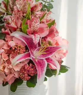 Encanto Floral en Cerámica - VAR49