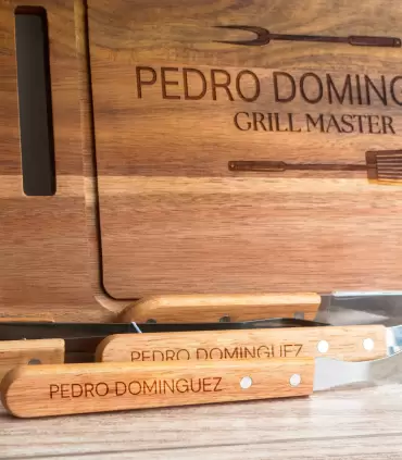 Tabla Parrillera Y Utensilios Personalizados - PERZPEL16