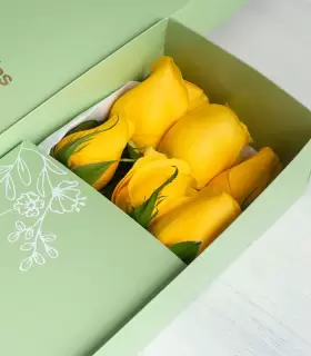 Caja Con 6 Rosas - FAM25-CAx6